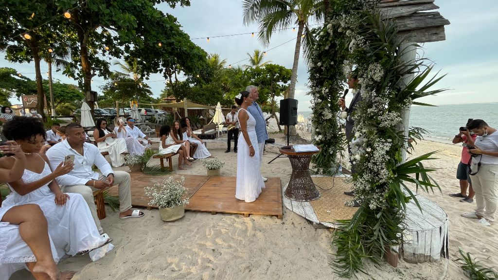Cerimônia de casamento na praia